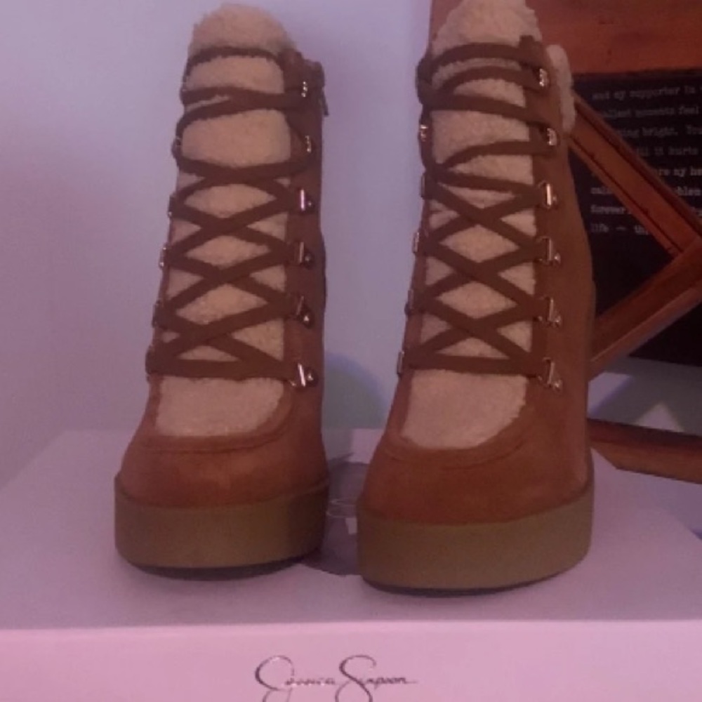 Jessica Simpson Maelyn Wedge Booties - Picture 6 of 7